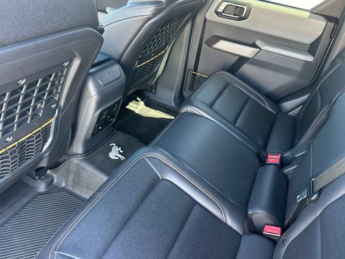 Used 2021 Ford Bronco Badlands AWD/4WD image 4