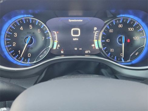 New 2026 Chrysler Pacifica Select image 11