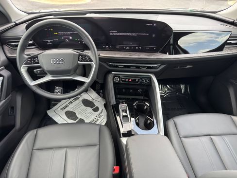 Certified 2025 Audi Q5 Premium w/ Premium Plus AWD/4WD image 24