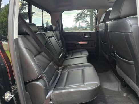Used 2018 Chevrolet Silverado 2500 LTZ w/ Duramax Plus Package image 19
