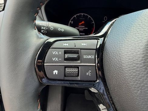 Used 2023 Honda HR-V Sport image 15