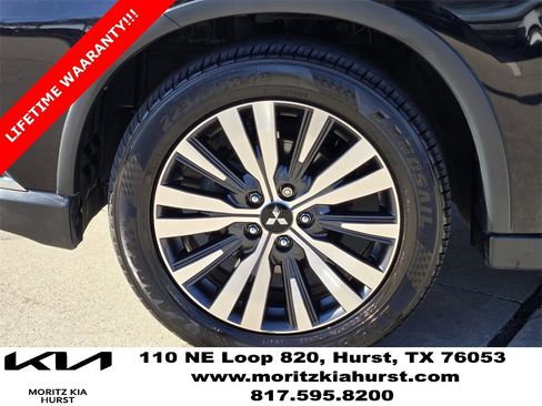 Used 2019 Mitsubishi Outlander ES image 17