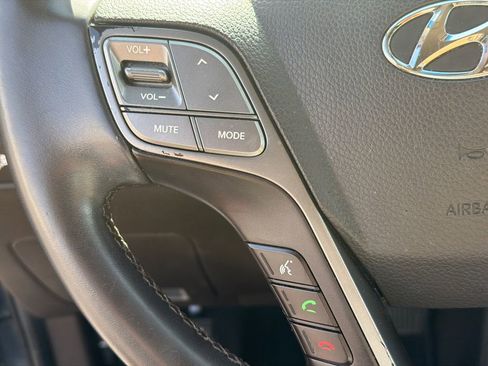 Used 2017 Hyundai Santa Fe Sport FWD image 25