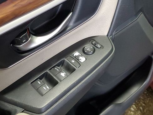 Used 2018 Honda CR-V EX image 18