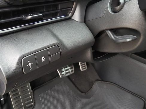 New 2025 Hyundai Elantra N Line image 16