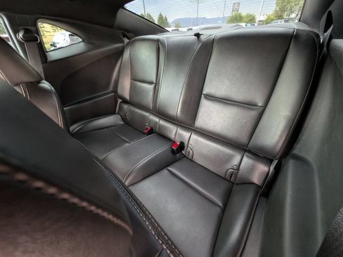 Used 2011 Chevrolet Camaro SS RWD image 24