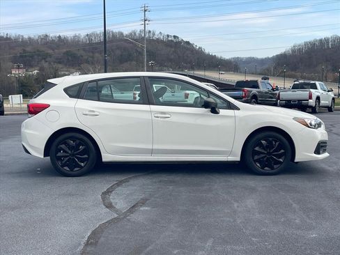 Used 2023 Subaru Impreza 2.0i image 8