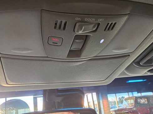 Used 2014 INFINITI QX80 4WD w/ Theater Package image 45