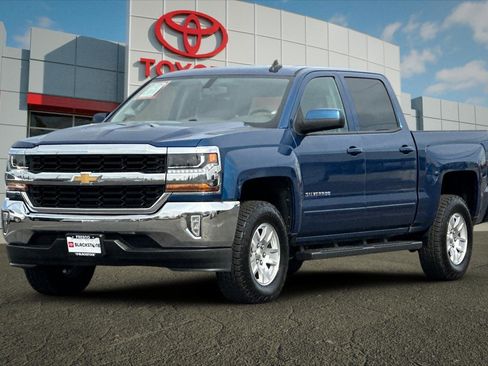 Used 2018 Chevrolet Silverado 1500 LT w/ All Star Edition image 7