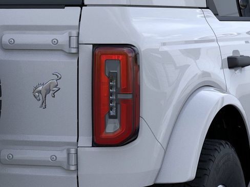 New 2026 Ford Bronco Outer Banks AWD/4WD image 23