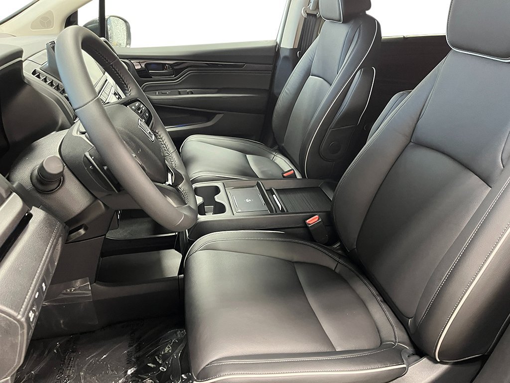 New 2027 Honda Odyssey Touring image 13