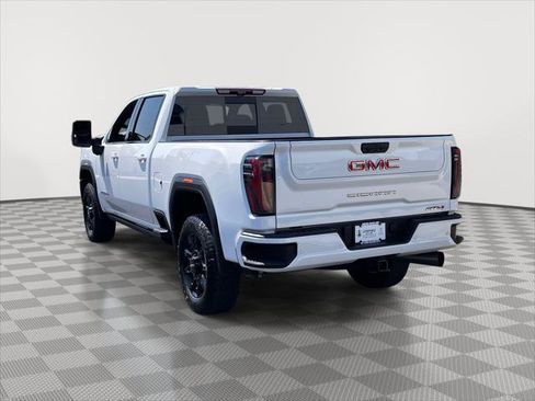 Used 2024 GMC Sierra 2500 AT4 w/ AT4 Premium Plus Package image 6