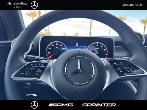New 2026 Mercedes-Benz GLC 300 image 27