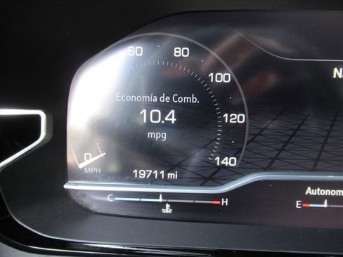 Used 2024 GMC Yukon Denali AWD/4WD image 28