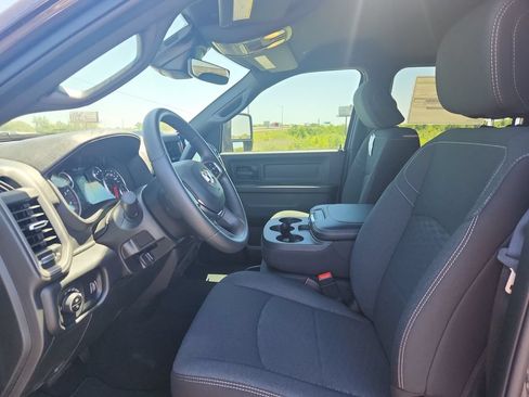 New 2026 RAM 3500 Tradesman AWD/4WD image 10