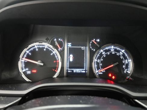 Used 2024 Toyota 4Runner TRD Off-Road image 13