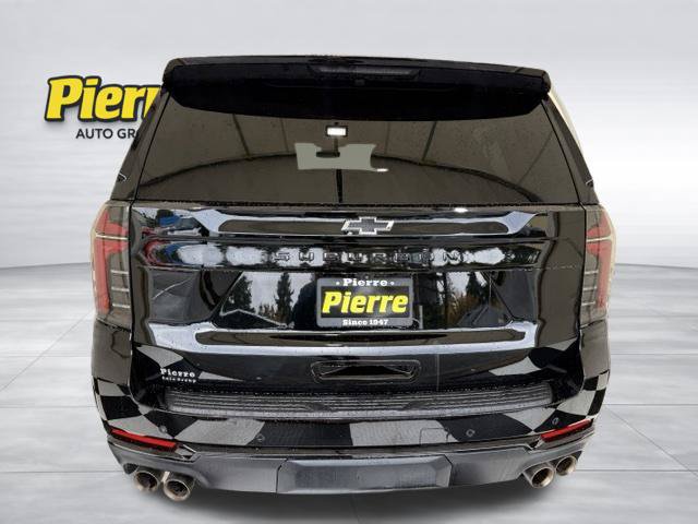 Used 2025 Chevrolet Suburban Z71 AWD/4WD image 3