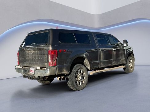 Used 2022 Ford F250 Lariat w/ Chrome Package image 5