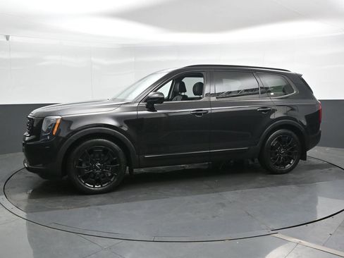 Used 2022 Kia Telluride SX w/ SX Prestige Package AWD/4WD image 8