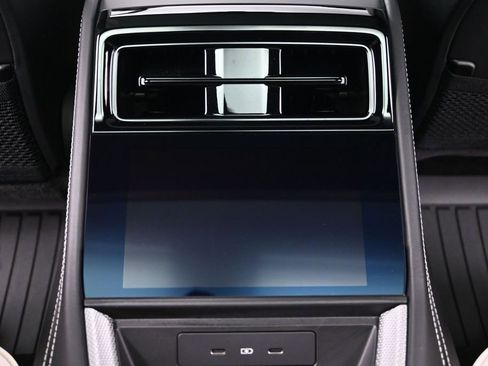 Used 2026 Porsche Panamera image 8