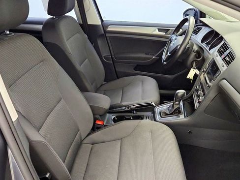 Used 2017 Volkswagen Golf S AWD/4WD image 23