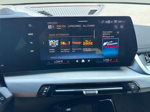 Used 2026 BMW X1 xDrive28i w/ Technology Package AWD/4WD image 17