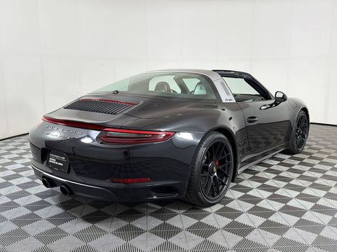 Certified 2019 Porsche 911 Targa 4 GTS AWD/4WD image 10