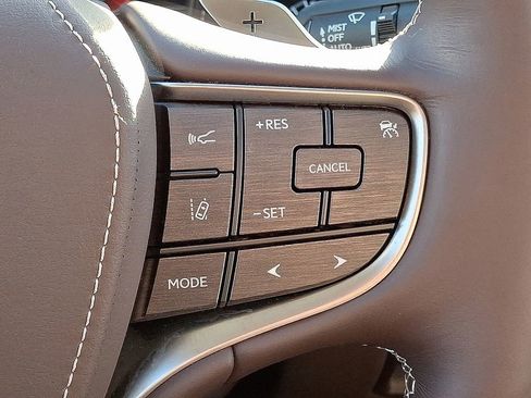 Certified 2020 Lexus LS 500 AWD w/ Interior Upgrade Package image 25