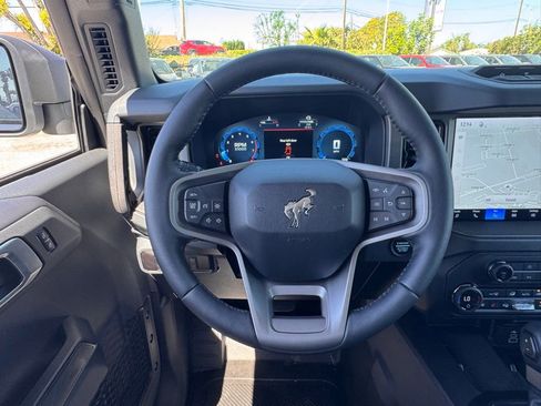 New 2026 Ford Bronco Badlands w/ Sasquatch Package image 19