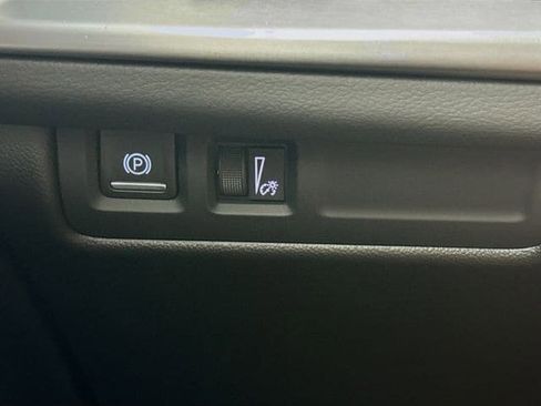 Used 2024 Cadillac XT4 Sport w/ Cold Weather Package image 11