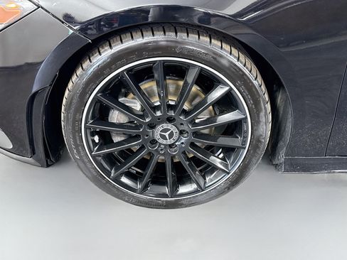 Used 2022 Mercedes-Benz CLA 250 image 38