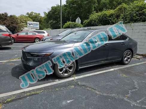 Used 2024 Honda Accord EX image 1
