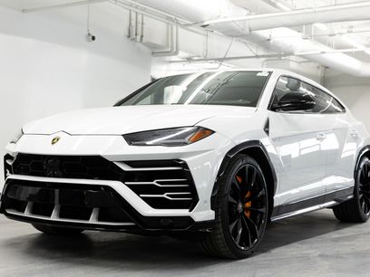 Used 2021 Lamborghini Urus