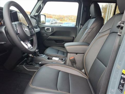 New 2026 Jeep Wrangler Sahara image 7