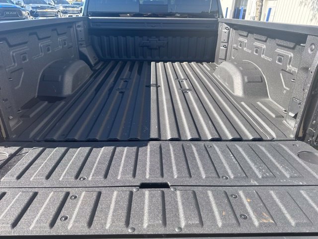 Used 2026 Chevrolet Silverado 3500 LTZ w/ LTZ Plus Package AWD/4WD image 6
