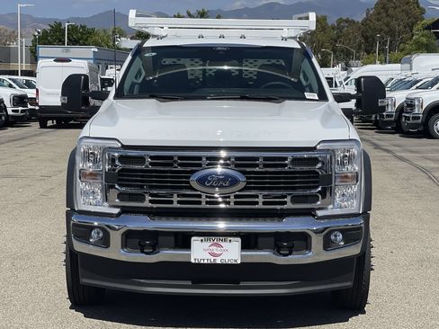 New 2026 Ford F450 XL w/ XL Chrome Package RWD image 2