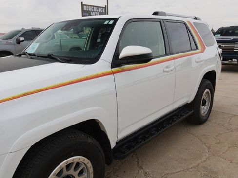 Used 2024 Toyota 4Runner SR5 AWD/4WD image 7