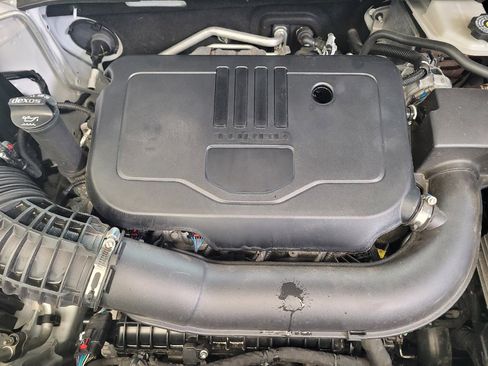 Used 2024 Chevrolet Blazer LT w/ Convenience Package FWD image 30