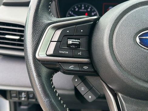 Used 2022 Subaru Outback Premium image 34