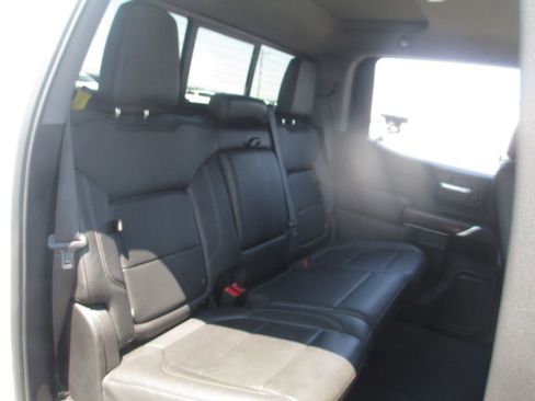 Used 2019 GMC Sierra 1500 SLT w/ SLT Premium Plus Package AWD/4WD image 26