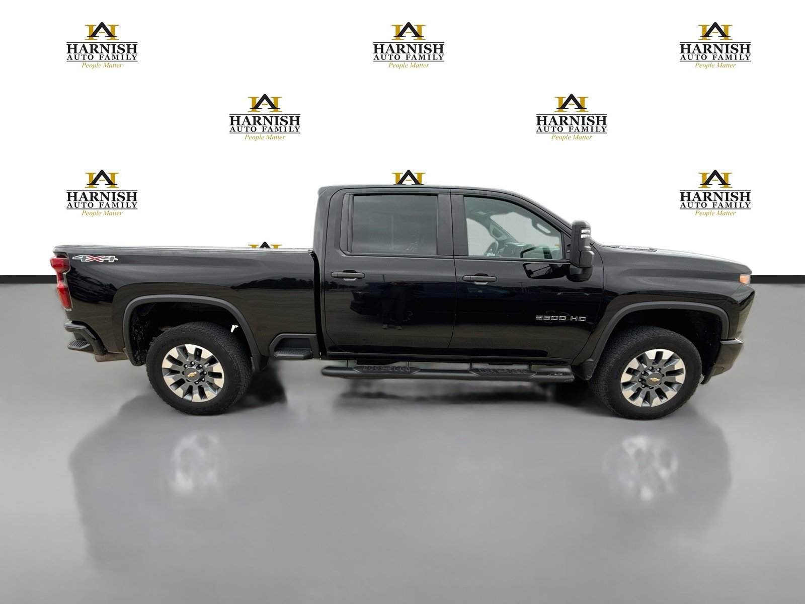 Used 2023 Chevrolet Silverado 2500 Custom w/ Custom Value Package AWD/4WD image 7