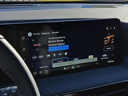 New 2026 Nissan Kicks SR w/ SR Premium Package image 16