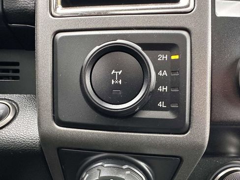 Used 2019 Ford F150 Raptor w/ Equipment Group 802A Luxury AWD/4WD image 26
