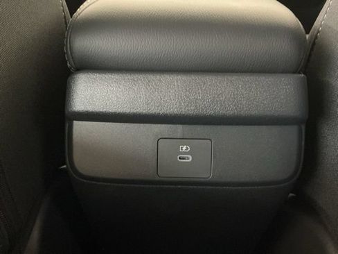 New 2026 Nissan Sentra SV w/ SV Convenience Package FWD image 12