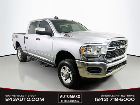 Used 2022 RAM 2500 Big Horn w/ Protection Group AWD/4WD image 1