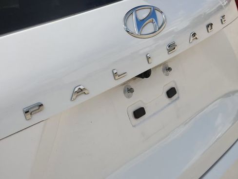 Used 2023 Hyundai Palisade SEL w/ Premium Package image 12