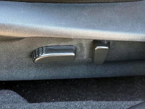 Used 2022 Subaru Impreza 2.0i Sport image 17