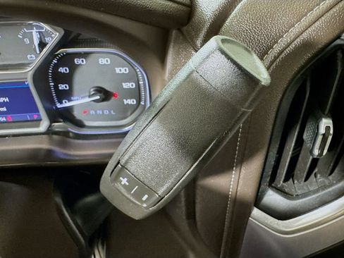 Used 2020 GMC Sierra 1500 SLT RWD image 15