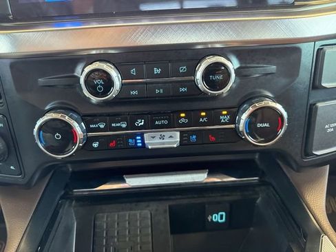 Used 2024 Ford F250 King Ranch w/ Chrome Package AWD/4WD image 24