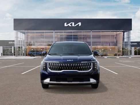 New 2026 Kia Carnival LXS FWD image 2